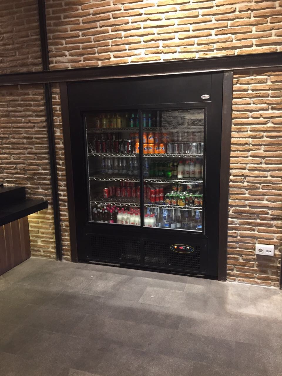 Şişe Soğutucu Dolapları satın al